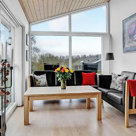 Cozy In With House Sea View 度假居 *